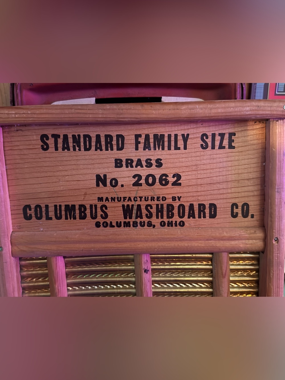 Standard Family Size Brass No. 2062 - Wood & Brass Washboard (Brown)